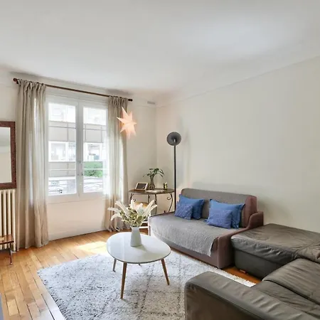 Appartamento Cozy For 3 People In Beaugrenelle *