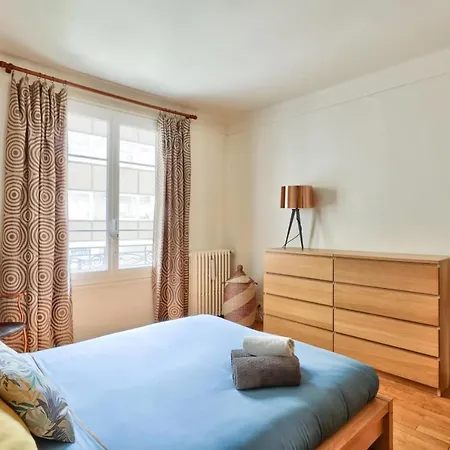 Cozy For 3 People In Beaugrenelle Parigi