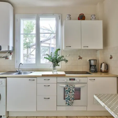 Appartamento Cozy For 3 People In Beaugrenelle Parigi